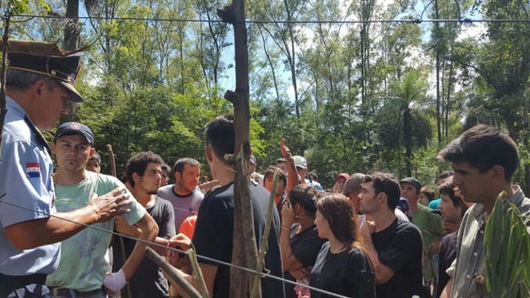 Familias piden tierras para la construcción de un asentamiento