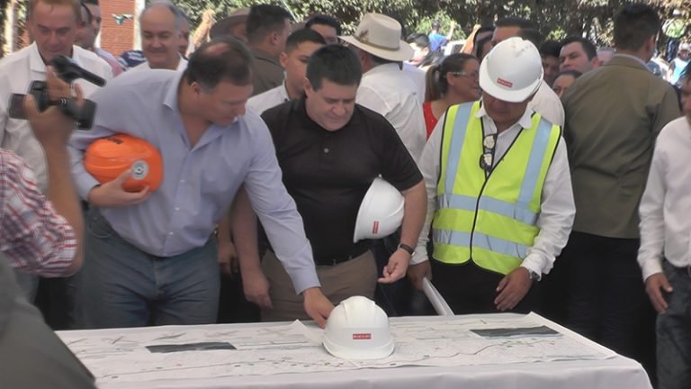 Cartes verificó inicio de obras de la «Ruta de la Exportación»
