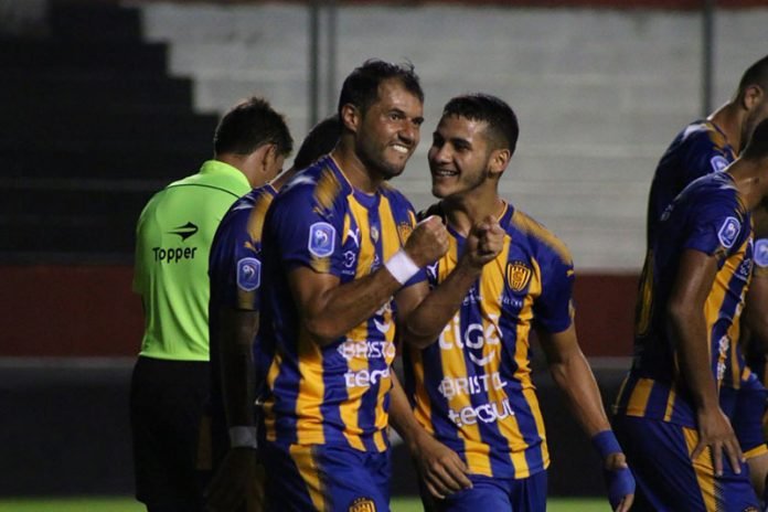 LUQUE-DIO-GOLPE-TUYUKUA