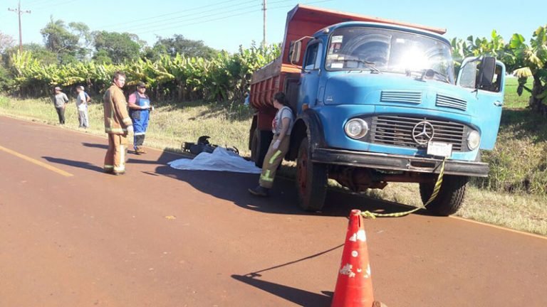 Capitán Meza: Motociclista fallece en accidente Capitán Meza: Motociclista fallece en accidente