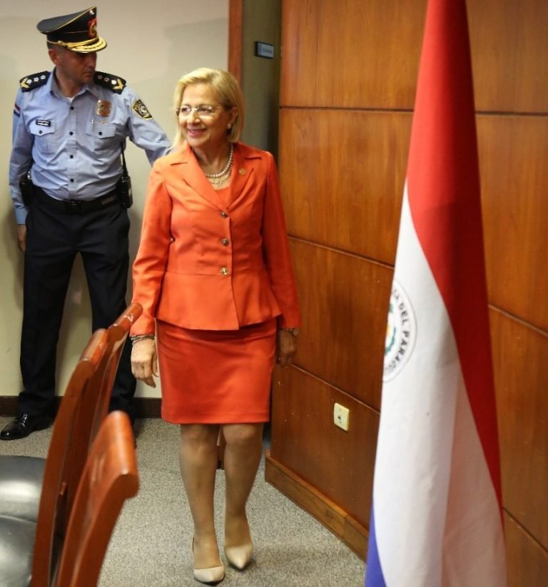 Alicia Pucheta renuncia al cargo de ministra de la Corte Suprema de Justicia