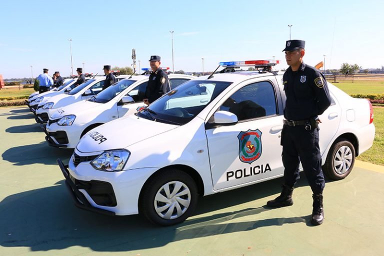 Nuevos agentes Lince reciben certificado y 80 patrulleras adquiridas por Yacyretá