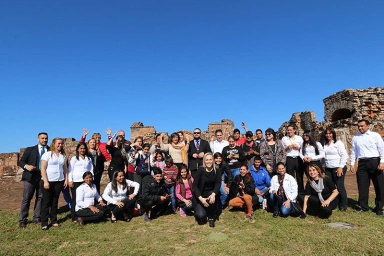 Paraguay se destaca en turismo accesible con la incorporación de lengua de señas en la Misión de Trinidad Paraguay se destaca en turismo accesible con la incorporación de lengua de señas en la Misión de Trinidad