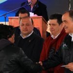 EBY entregó escrituras y aportes para proyectos productivos