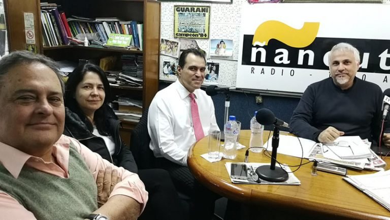 “Las políticas son como los moteles, tienen mala fama, pero son necesarias”