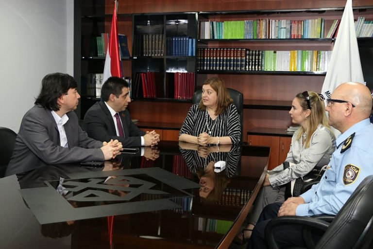 Fiscal General del Estado se reunió con representante de la Interpol para Latinoamérica Fiscal General del Estado se reunió con representante de la Interpol para Latinoamérica