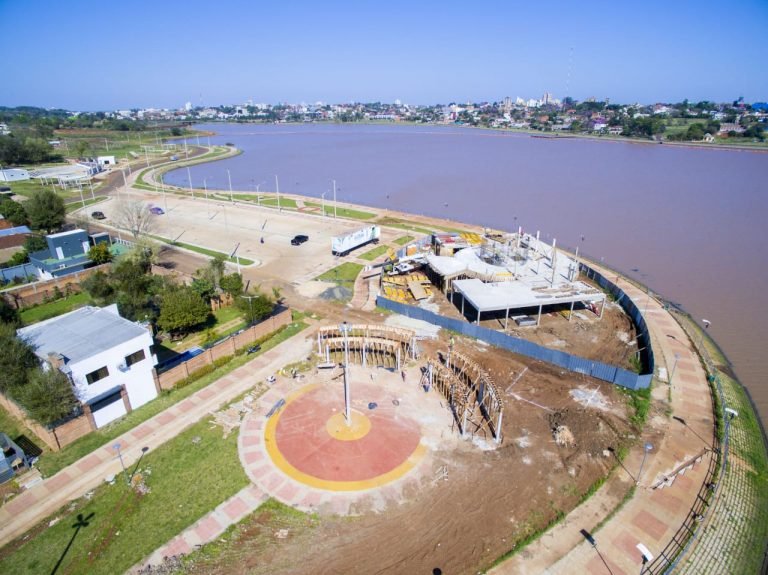 Avanzan obras de tratamiento costero en Cambyretá