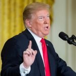 Trump amenaza con fortalecer arsenal nuclear tras abandono de pacto con Rusia