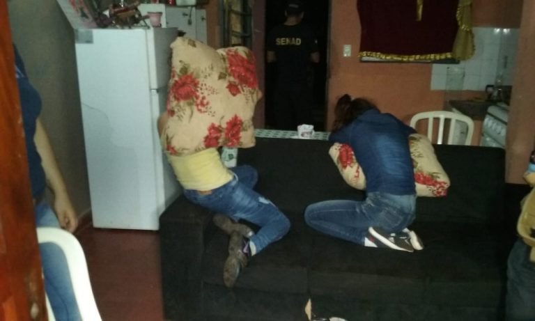 Encarnación: Microtarficantes detenidas en allanamiento en barrio San Pedro