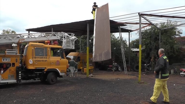 Bomberos sin cuartel y echan la culpa a la EBY