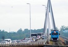Por paro en la Argentina solo habrá un carril en el puente internacional