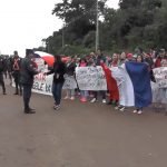 Vecinos exigen compras de propiedades que ocupan