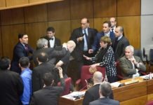 Suspensión de 60 días sin goce de sueldo para Payo Cubas y Enrique Riera