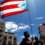 El gobernador de Puerto Rico anuncia su dimisión