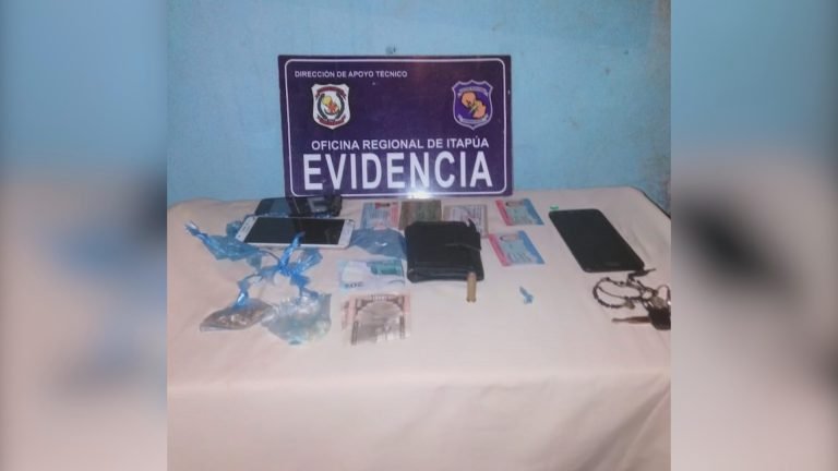 Detienen a microtraficantes en Encarnación Detienen a microtraficantes en Encarnación