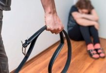 Cintarazos contra el suicidio generan una feroz polémica