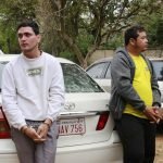 Capturan a jóvenes proveedores de cocaína en estacionamiento de un centro médico