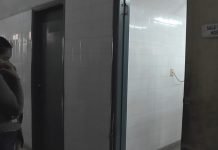 Encarnación: Hallan a bebé en papelera de un sanitario