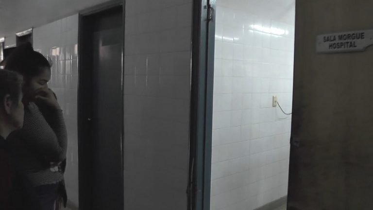 Encarnación: Hallan a bebé en papelera de un sanitario