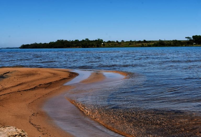 DESTINOS TURÍSTICOS DE ITAPÚA: San Juan de Parana DESTINOS TURÍSTICOS DE ITAPÚA: San Juan de Parana