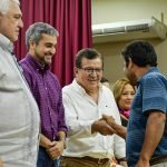 Gobierno cumple con entrega de becas, apoyo a la producción y salud en el departamento de Itapúa