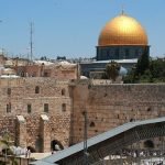 Hijo de Bolsonaro confirma que Brasil trasladará su Embajada a Jerusalén