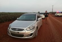 Robaron un vehículo y lo abandonaron