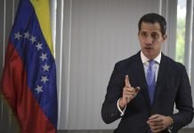 Diputado expulsado del partido de Guaidó acusa al líder opositor de corrupto