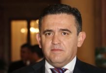 Petta: “Va a ser histórico que las clases inicien con la entrega del 100% de los kits escolares”