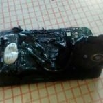 Joven argentino con quemaduras graves tras explotar su teléfono mientras dormía