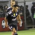 Libertad sigue de líder y Olimpia de escolta, pese a derrotas