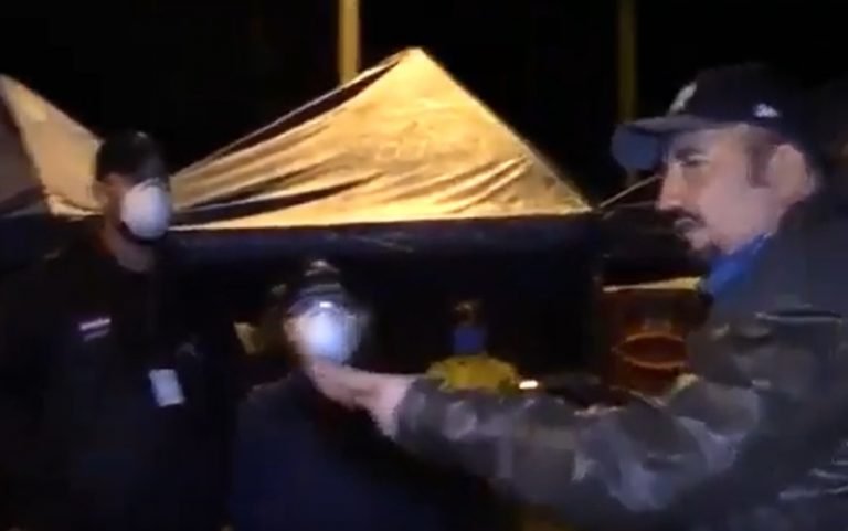Altercado entre diputado liberal y comitiva fiscal en barrera sanitaria