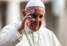 Papa destaca trabajo de quienes cuidan a personas discapacitadas durante pandemia