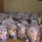 Entregan víveres a padres de niños del Programa Abrazo