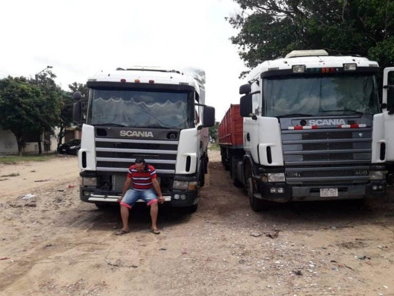 Camioneros paraguayos denuncian maltrato en Argentina Camioneros paraguayos denuncian maltrato en Argentina