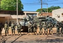 Hizo favor y se contagió, luego visitó, bebió con amigos y fue a velatorio: así expandió el virus