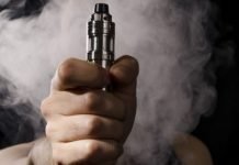 Refieren que vapear es tan dañino como fumar cigarrillo