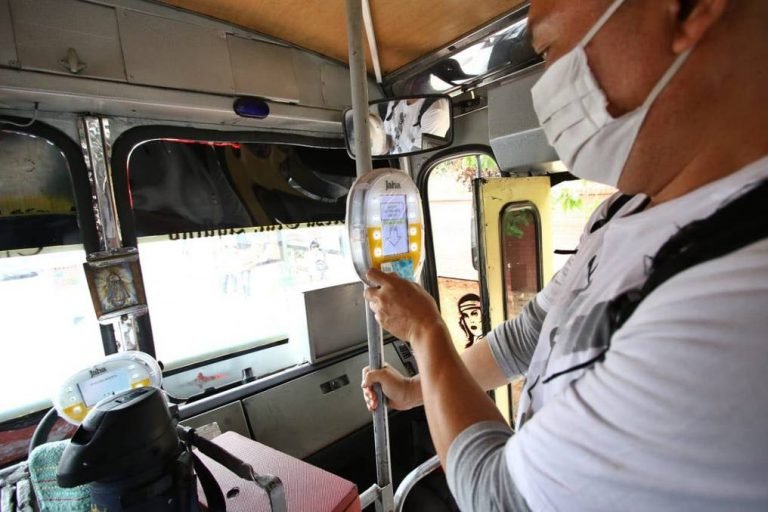 Multan a 11 empresas de transporte por cobro de pasaje en efectivo Multan a 11 empresas de transporte por cobro de pasaje en efectivo