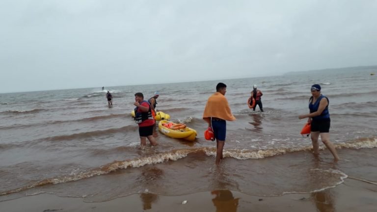 Guarda vidas ya inician preparativos para evitar inconvenientes en las playas de Encarnación