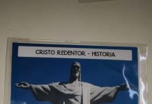 Detectan cocaína en catálogos turísticos para Australia