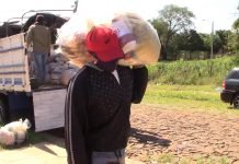 Gobierno inicia entrega de víveres a familias relocalizadas de Itapúa