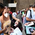 Italia afirmó que la vacunación obligatoria contra el coronavirus «es una opción posible»