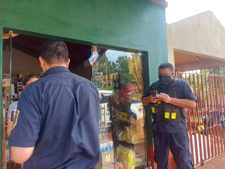 Itapúa Poty: Delincuentes se hacen pasar por cliente para robar en un comercio