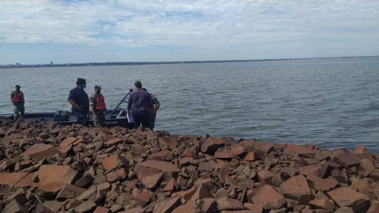 Hallan cuerpo de un hombre en el Paraná y no lo identifican