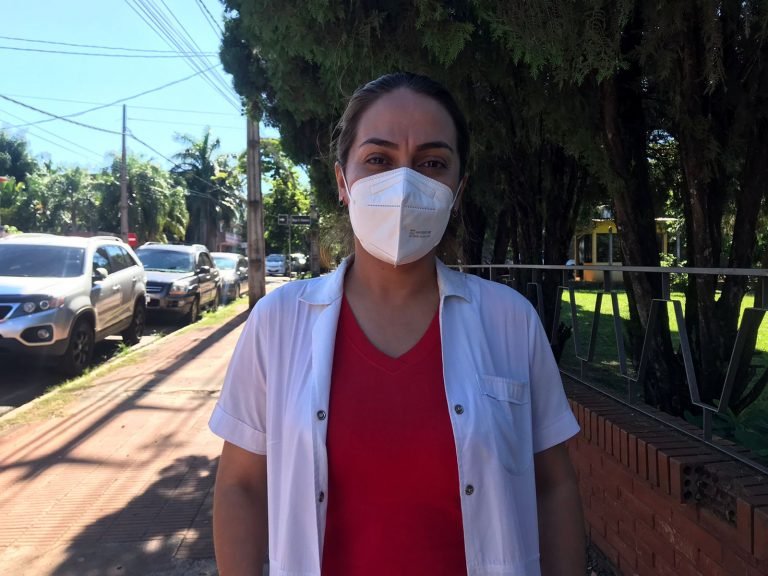 Aumentan cupo diario de hisopados en el Hospital Regional de Encarnación Aumentan cupo diario de hisopados en el Hospital Regional de Encarnación