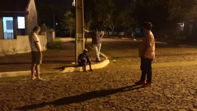Vecinos hacen frente a ola de inseguridad en el barrio San Pedro Vecinos hacen frente a ola de inseguridad en el barrio San Pedro