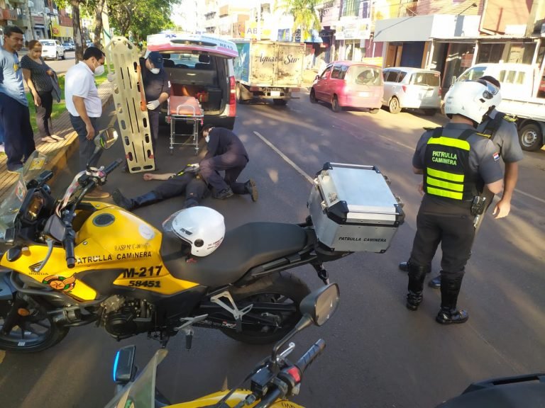Agente de la patrulla caminera hospitalizado tras protagonizar un accidente
