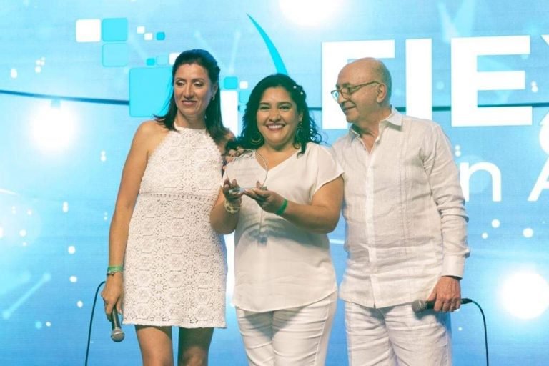 SENATUR recibe reconocimiento en FIEXPO 2021