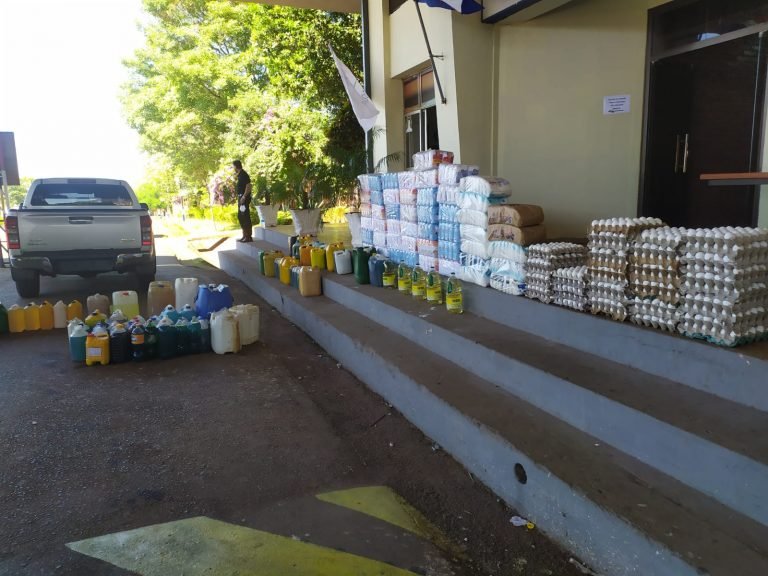 Aduana entrega mercaderías incautadas a instituciones
