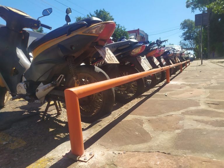 Instalan módulos para evitar robo de motos en Encarnación